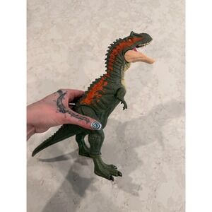 Jurassic World Dominion Roar Strikers Majungasaurus Dinosaur Action Figure Green